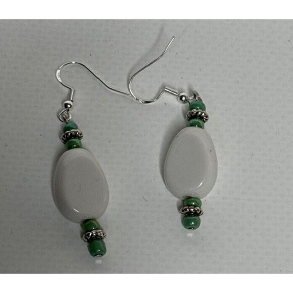Southern Sista White And Green Beaded Dangle Pierced Earrings Ear Hooks S925 - Picture 5 of 6